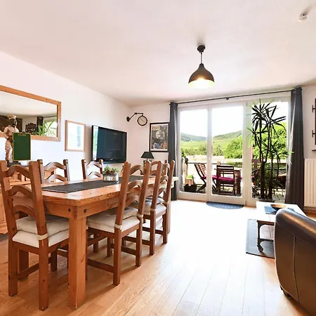Cote Vignes Avec Terrasse Et Parking Apartmán *